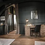 Hotel 1898 The Post & Porter's House 4*