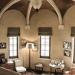 1898 The Post & Porter's House Hotel 4*