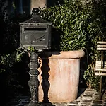 1898 The Post & Porter's House 4* Gandawa