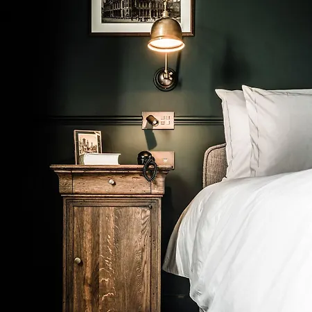 Hotel 1898 The Post 4*
