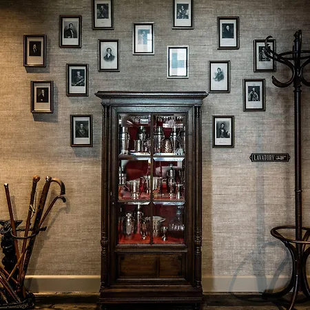 1898 The Post 4* Gent