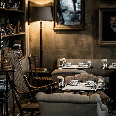 Hotel 1898 The Post 4*
