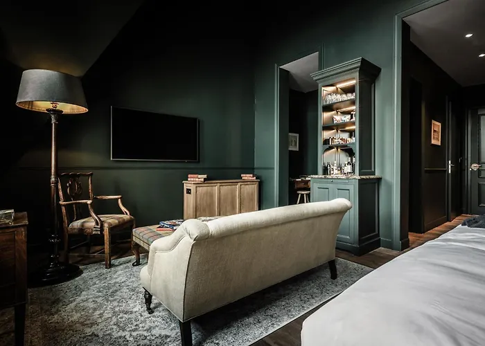 Hotel 1898 The Post 4*