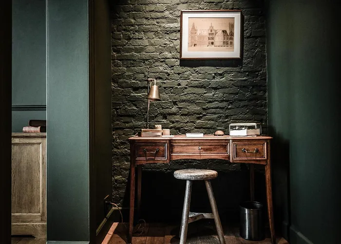 Hotel 1898 The Post 4*