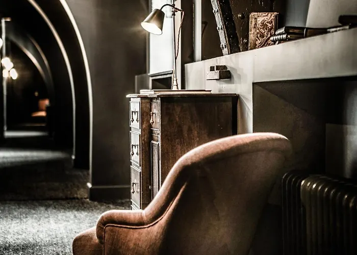 1898 The Post Отель 4*