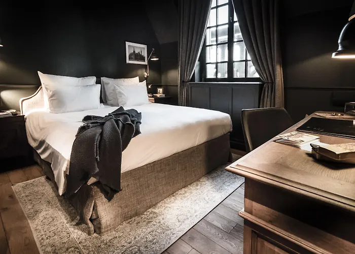 Hotel 1898 The Post 4*