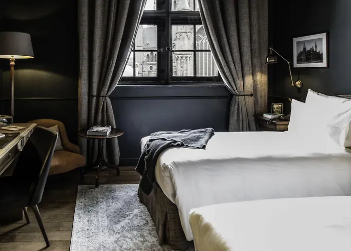 1898 The Post 4* Ghent