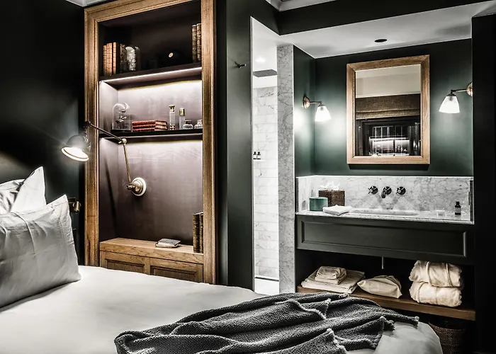 1898 The Post Hotel Ghent