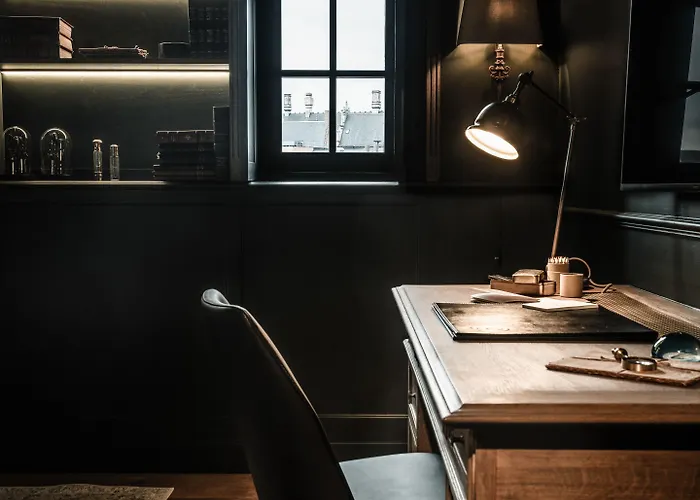 1898 The Post 4* Ghent