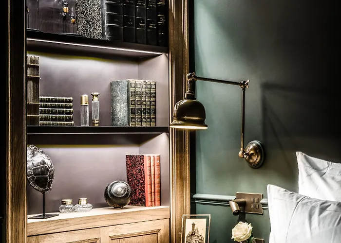 Отель 1898 The Post