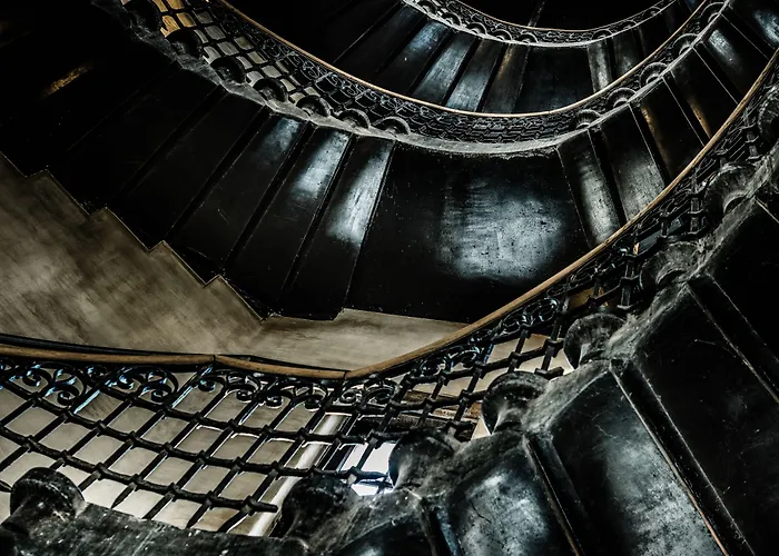 Отель 1898 The Post