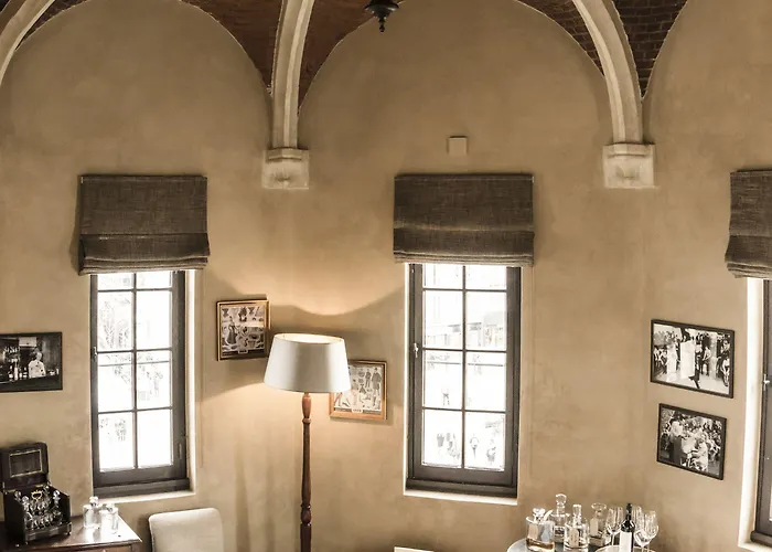 1898 The Post Отель 4*