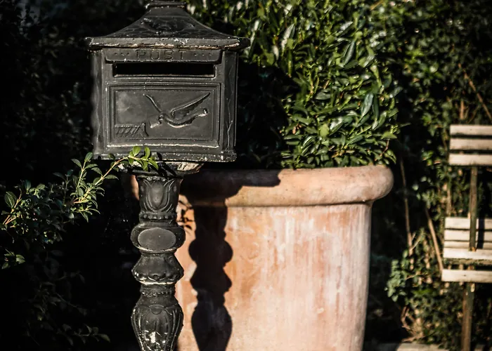 1898 The Post 4* Ghent