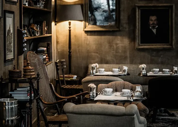 Hotell 1898 The Post 4*