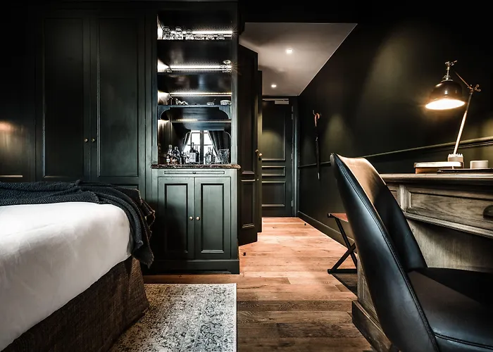 Hotel 1898 The Post 4*